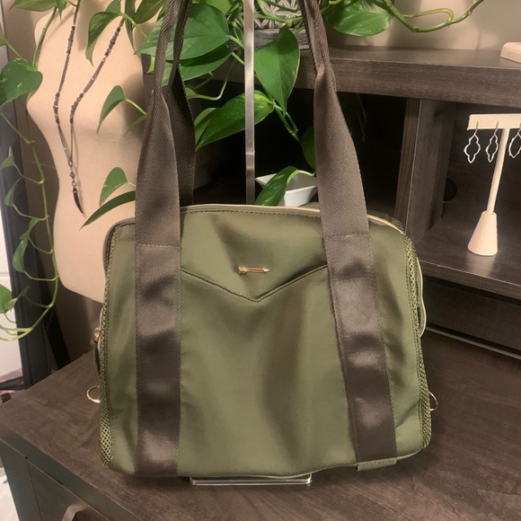 Crush It Duffle- Olive - Picture 4 of 7